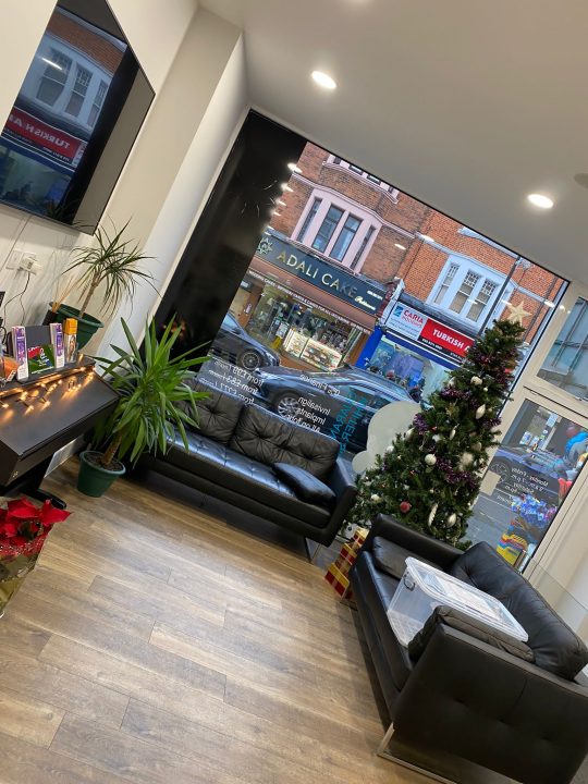 <i>Interior & Exterior Photo 2</i><span>Görsel 2</span>